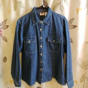 Woman's Faded Glory Denim Button Up Shirt